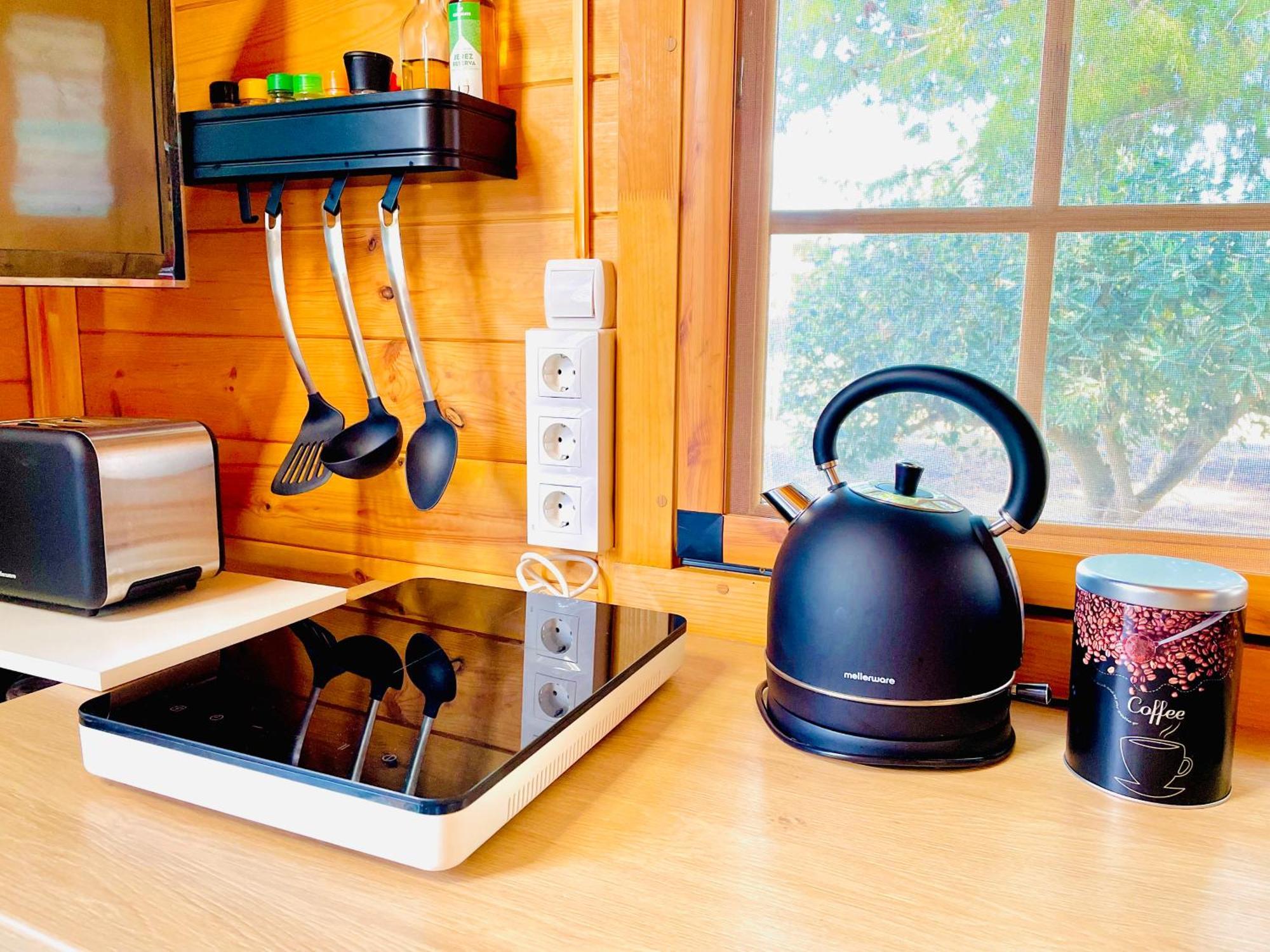 Tiny House Deluxe Para Escapada Con Jacuzzi มูร์เซีย ภายนอก รูปภาพ