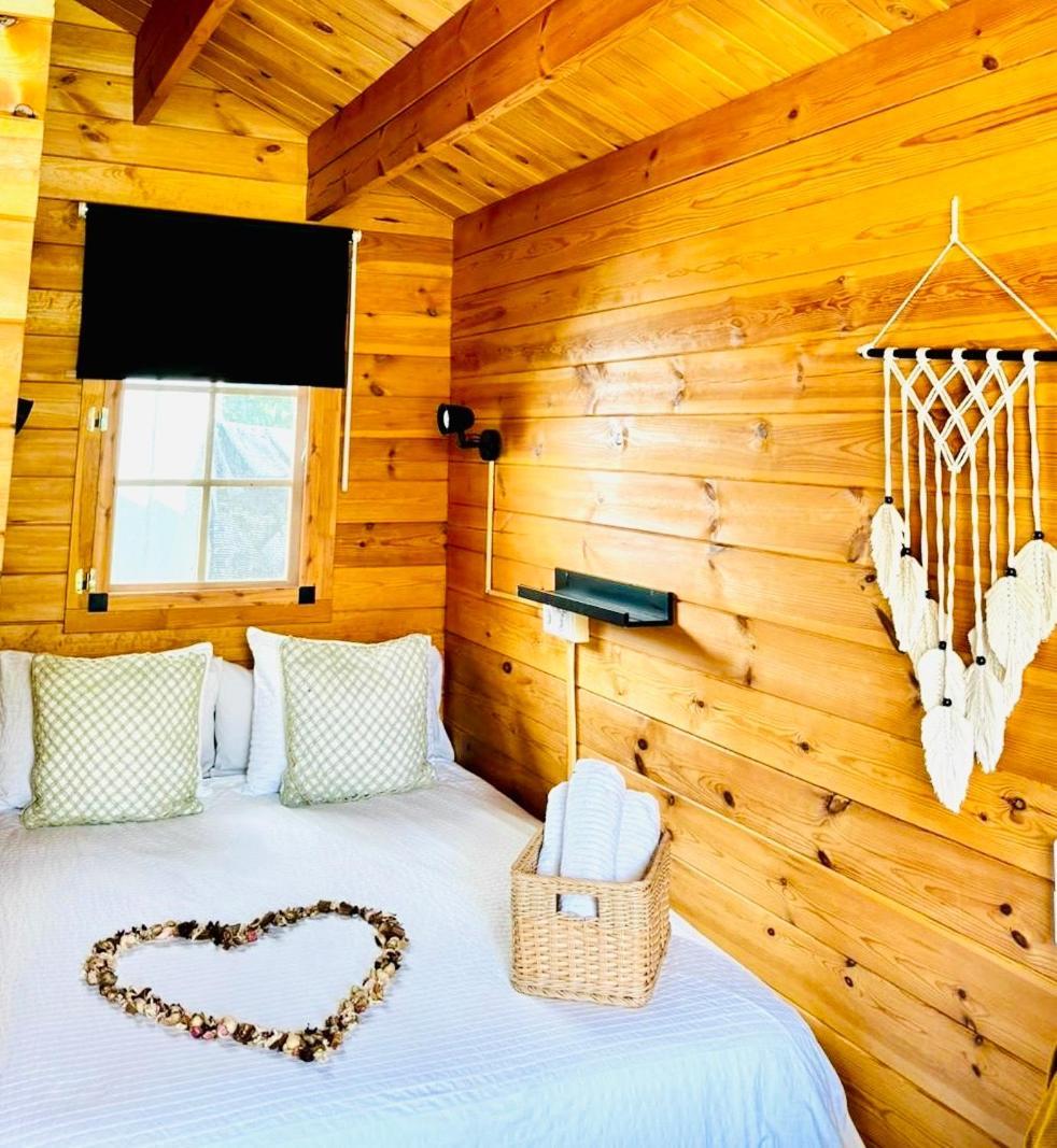 Tiny House Deluxe Para Escapada Con Jacuzzi มูร์เซีย ภายนอก รูปภาพ