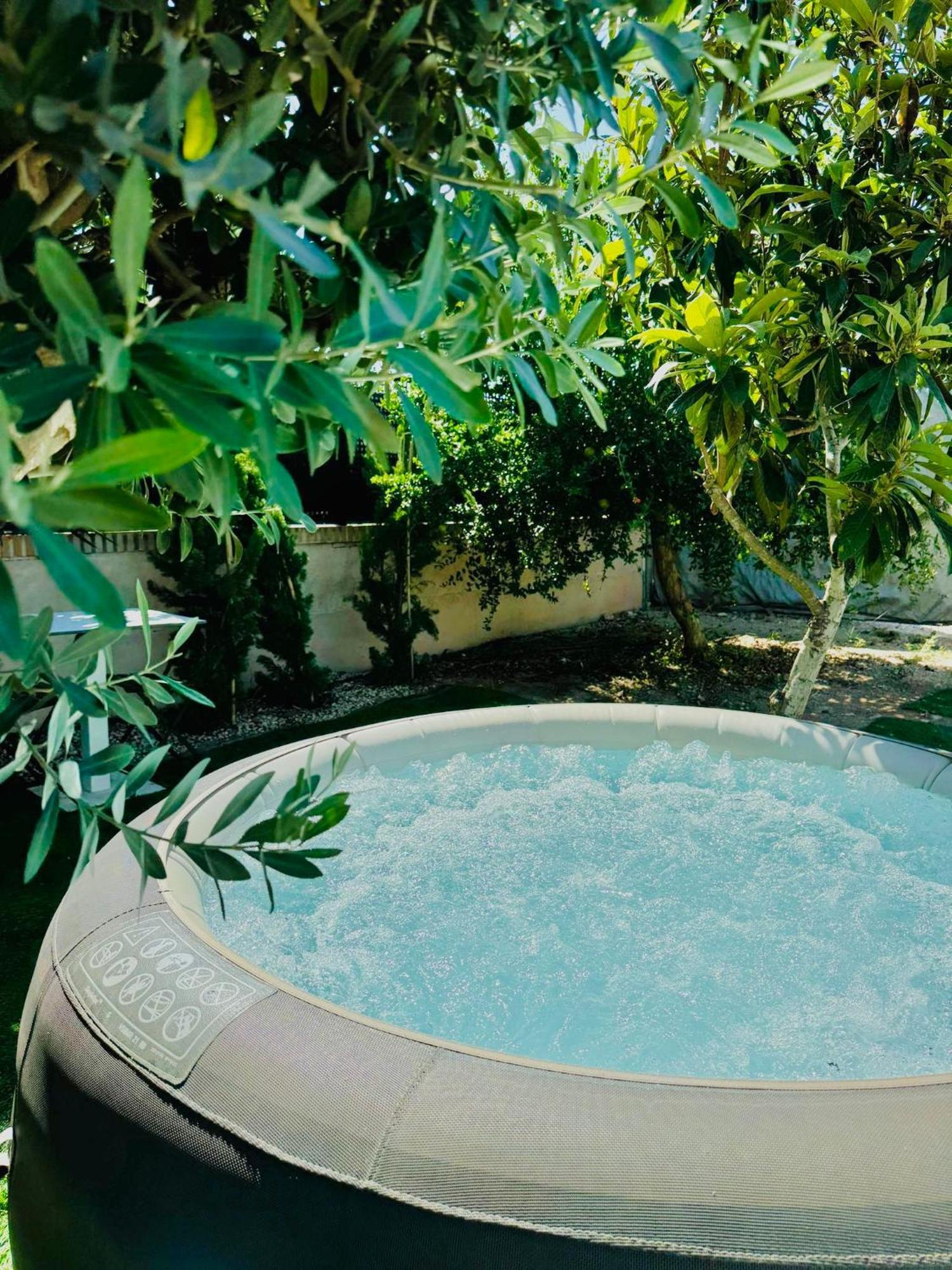 Tiny House Deluxe Para Escapada Con Jacuzzi มูร์เซีย ภายนอก รูปภาพ